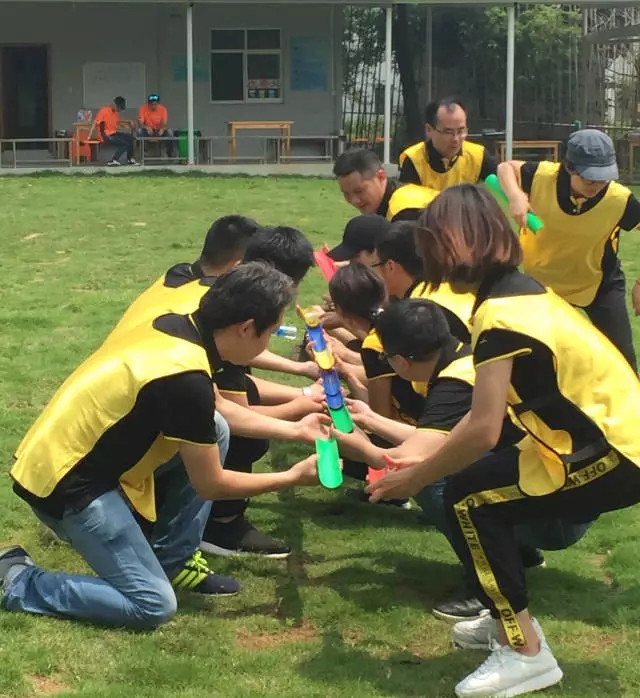 “向梦想出发” 俄罗斯专享会销售团建活动完善绽放