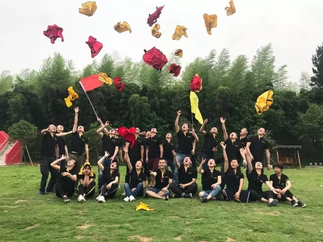 “向梦想出发” 俄罗斯专享会销售团建活动完善绽放